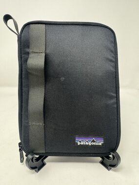 Patagonia Padded Tablet Case 9”x6.5” Kindle Ipad Display Full Zip Black Nylon